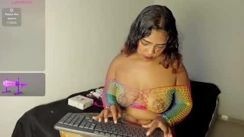 Maya online show from November 15, 5:05 am