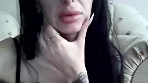 Snapshot of maya_harvey96 chatting on March 5, 10:11 am maya_harvey96 online show from March 5, 10:11 am