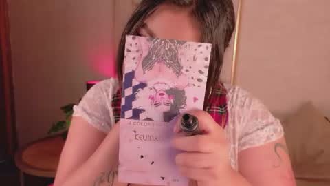 maya_house online show from June 27, 4:50 am