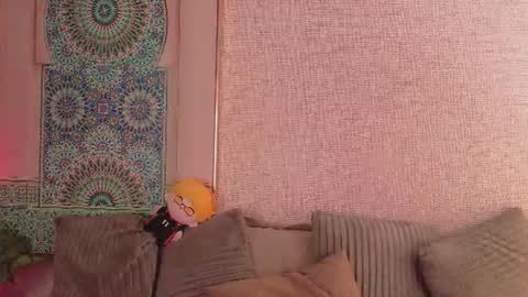 maya_house online show from July 2, 3:45 am