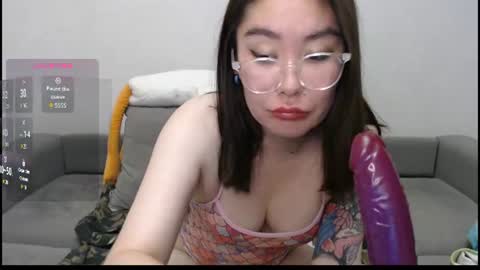maya_kumashiro online show from June 21, 10:01 pm