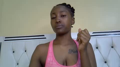 maya_melody online show from March 3, 11:43 pm