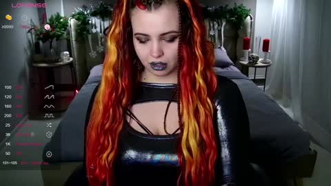 Maya Mils online show from December 30, 1:04 am