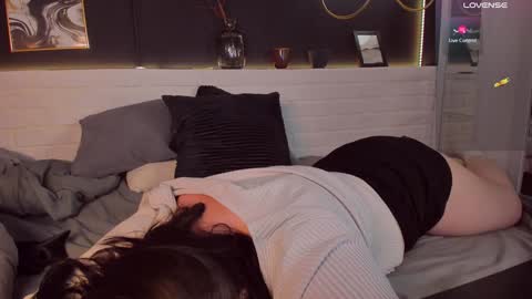 Snapshot of maya_muse chatting on January 13, 5:02 pm Woman online show from January 13, 5:02 pm