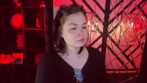 Snapshot of maya_muse chatting on January 15, 6:01 am Woman online show from January 15, 6:01 am