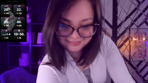 Snapshot of maya_muse chatting on February 28, 5:15 pm Woman online show from February 28, 5:15 pm