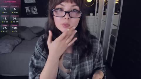 Snapshot of maya_muse chatting on October 24, 2:57 pm Woman online show from October 24, 2:57 pm