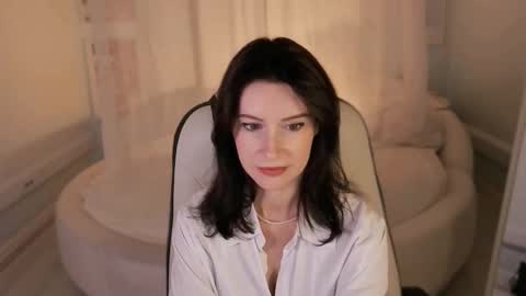 Snapshot of maya_sunshine chatting on October 23, 10:03 am Maya Follow me online show from October 23, 10:03 am
