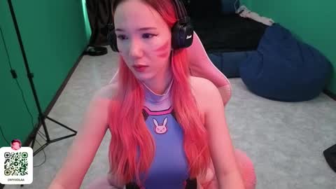 Maya Viola online show from March 15, 6:41 am