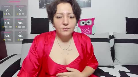 Snapshot of mayablowsyou chatting on November 18, 4:06 am mayablowsyou online show from November 18, 4:06 am