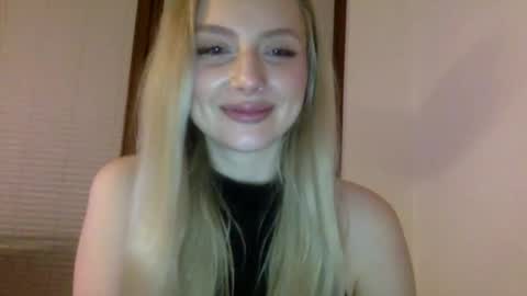 Snapshot of mayaflirt chatting on March 31, 7:25 pm mayaflirt online show from March 31, 7:25 pm