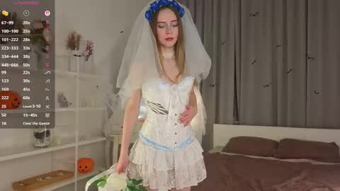 My name is Kara  online show from October 31, 8:43 pm