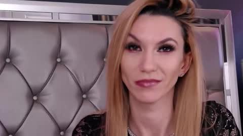 Maya online show from February 23, 11:40 am