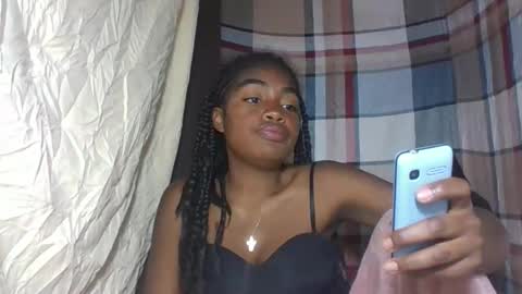 Snapshot of mayajadorelie chatting on September 24, 9:56 am charlesia online show from September 24, 9:56 am