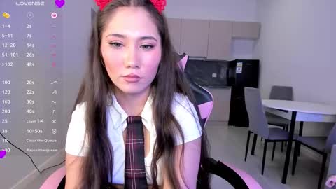 Snapshot of mayamei chatting on March 19, 2:32 pm Mia online show from March 19, 2:32 pm