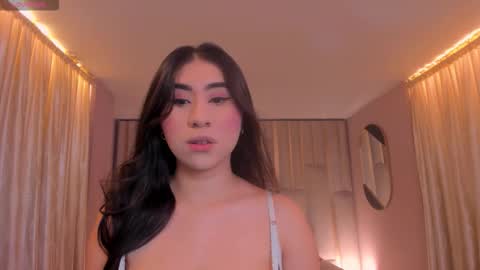 Maya online show from November 10, 5:17 am