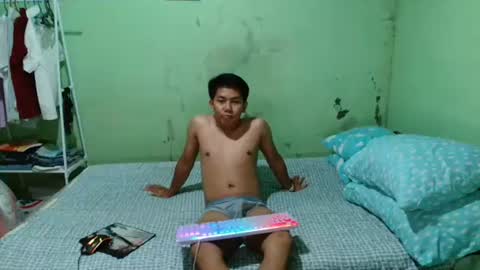 mayangbungol online show from July 8, 1:37 pm