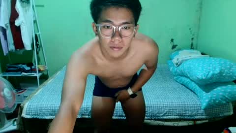 mayangbungol online show from July 10, 8:55 pm