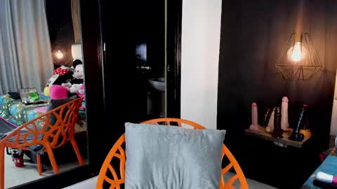 Snapshot of mayarusell01 chatting on February 12, 4:44 pm Nicolle Ruselle Hello my lovely schedule for great fun from 630 am and end 800 pm Colombian time I wait for you online show from February 12, 4:44 pm