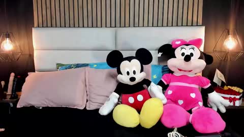 Snapshot of mayarusell01 chatting on February 16, 12:52 am Nicolle Ruselle Hello my lovely schedule for great fun from 630 am and end 800 pm Colombian time I wait for you online show from February 16, 12:52 am