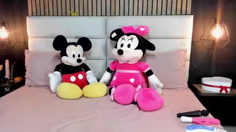 Snapshot of mayarusell01 chatting on February 24, 8:58 pm Nicolle Ruselle Hello my lovely schedule for great fun from 630 am and end 800 pm Colombian time I wait for you online show from February 24, 8:58 pm