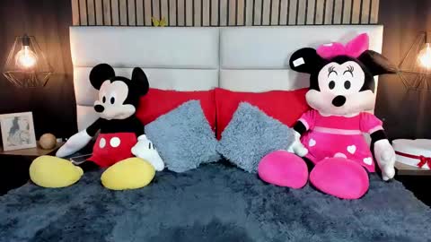 Snapshot of mayarusell01 chatting on February 28, 7:35 pm Nicolle Ruselle Hello my lovely schedule for great fun from 630 am and end 800 pm Colombian time I wait for you online show from February 28, 7:35 pm