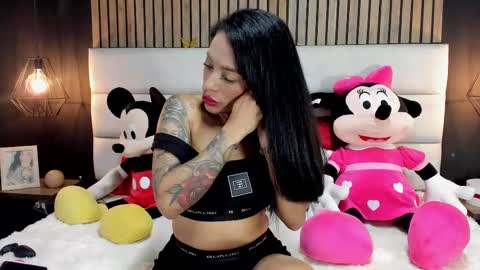 Snapshot of mayarusell01 chatting on March 6, 12:19 pm Nicolle Ruselle Hello my lovely schedule for great fun from 630 am and end 800 pm Colombian time I wait for you online show from March 6, 12:19 pm