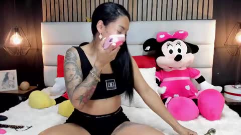 Snapshot of mayarusell01 chatting on March 6, 9:31 pm Nicolle Ruselle Hello my lovely schedule for great fun from 630 am and end 800 pm Colombian time I wait for you online show from March 6, 9:31 pm