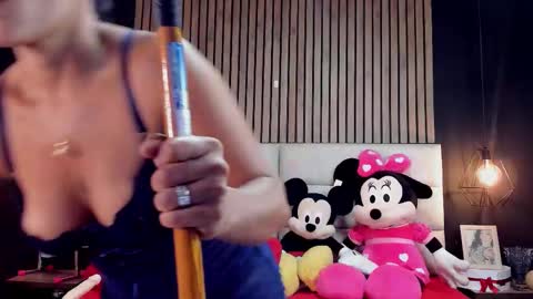 Snapshot of mayarusell01 chatting on September 28, 10:53 am Nicolle Ruselle Hello my lovely schedule for great fun from 630 am and end 800 pm Colombian time I wait for you online show from September 28, 10:53 am