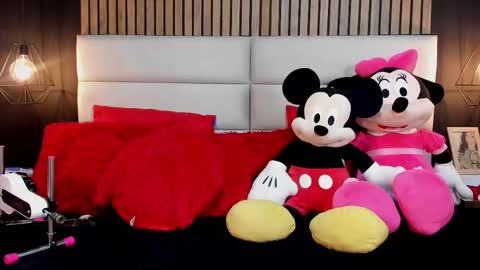 Snapshot of mayarusell01 chatting on October 4, 3:10 pm Nicolle Ruselle Hello my lovely schedule for great fun from 630 am and end 800 pm Colombian time I wait for you online show from October 4, 3:10 pm