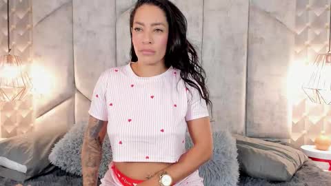 Snapshot of mayarusell01 chatting on October 12, 12:48 pm Nicolle Ruselle Hello my lovely schedule for great fun from 630 am and end 800 pm Colombian time I wait for you online show from October 12, 12:48 pm