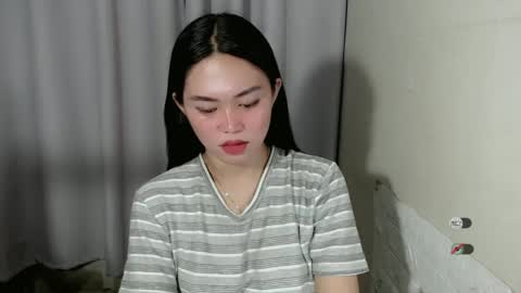 Snapshot of mayasally_ chatting on December 22, 9:11 am mayasally_ online show from December 22, 9:11 am