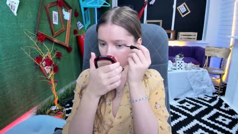 mayasinabon online show from December 4, 10:13 am