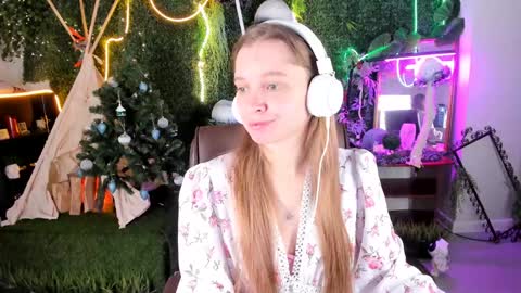mayasinabon online show from December 15, 1:32 pm