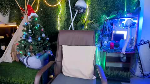 mayasinabon online show from December 31, 12:15 pm