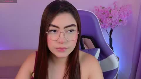 Maya Vexx online show from July 10, 8:33 pm