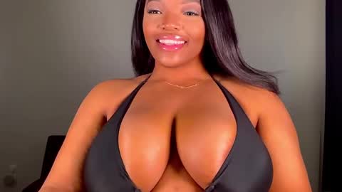 MayBabi online show from January 14, 3:04 pm