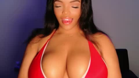 Snapshot of maybabi chatting on February 12, 11:38 am MayBabi online show from February 12, 11:38 am