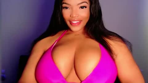 Snapshot of maybabi chatting on March 22, 5:27 pm MayBabi online show from March 22, 5:27 pm