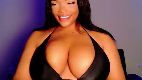 Snapshot of maybabi chatting on March 27, 7:13 pm MayBabi online show from March 27, 7:13 pm