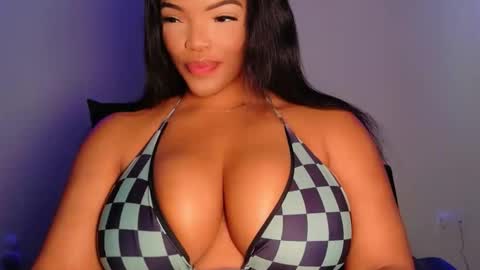 Snapshot of maybabi chatting on March 30, 5:25 pm MayBabi online show from March 30, 5:25 pm