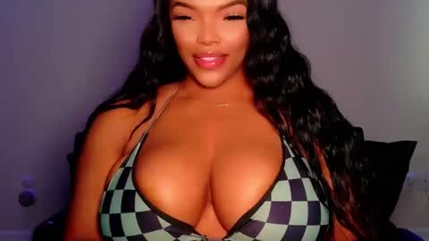 MayBabi online show from May 23, 2:54 pm