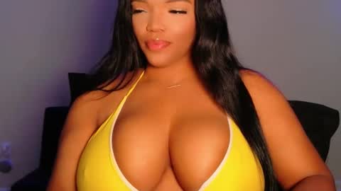 MayBabi online show from June 1, 12:07 pm