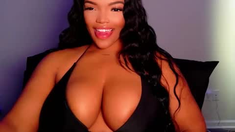 MayBabi online show from June 4, 1:28 pm