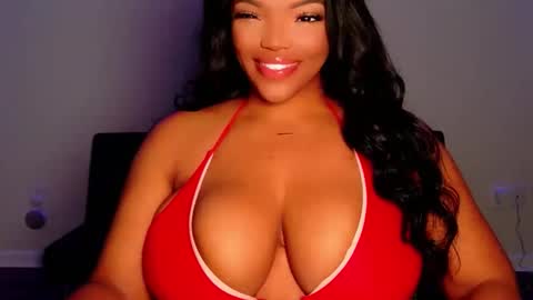 MayBabi online show from June 10, 11:31 am