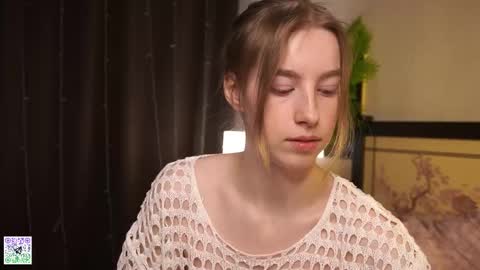 Violet online show from February 10, 2:30 am