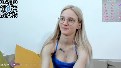 Snapshot of maydaguy chatting on January 17, 6:26 am Megan online show from January 17, 6:26 am