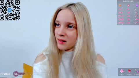 Snapshot of maydaguy chatting on February 1, 6:43 am Megan online show from February 1, 6:43 am