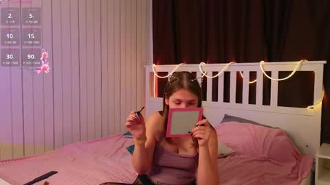 Ann online show from December 3, 7:23 pm