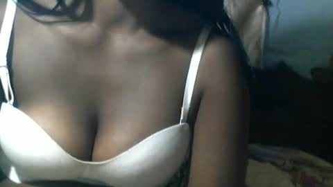 Maya online show from June 3, 1:25 pm